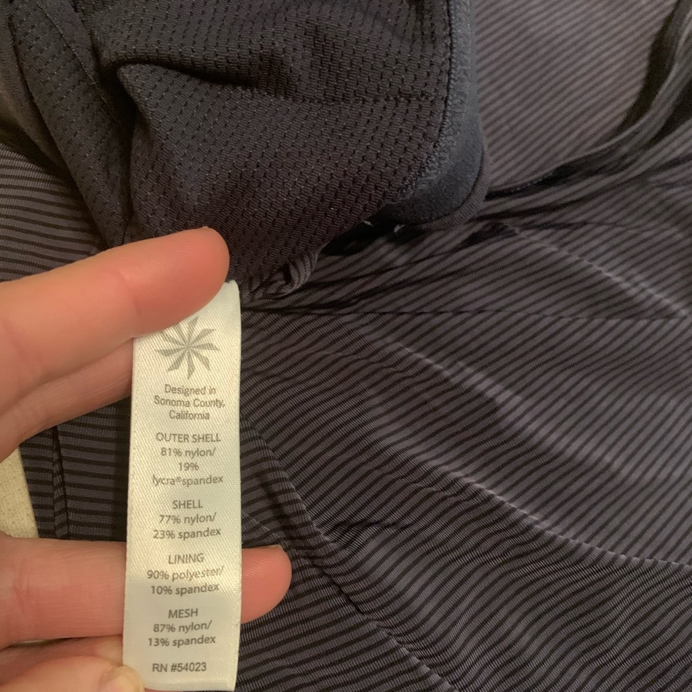 Athleta Top - Picture 4 of 6